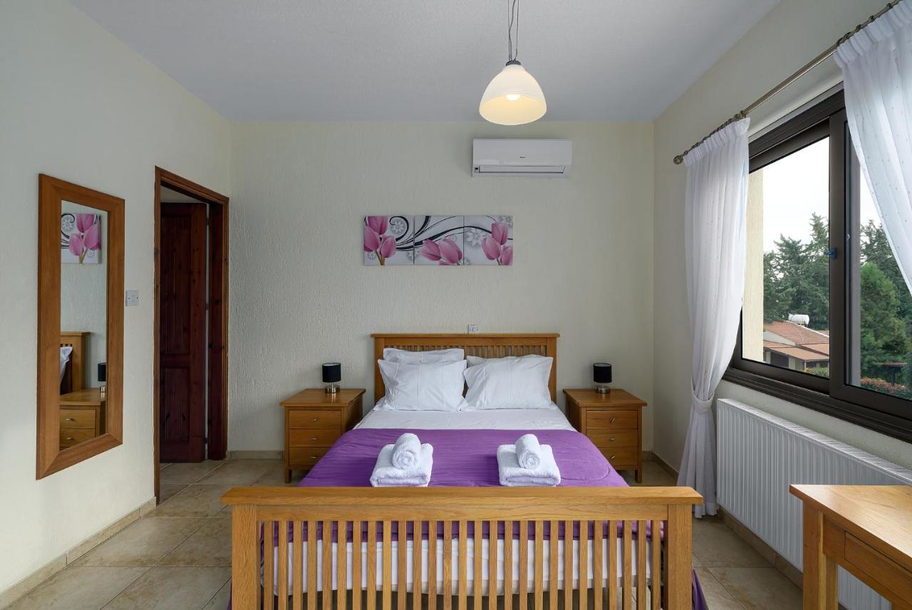 Villa Camelot By Ezoria Villas Coral Bay Buitenkant foto
